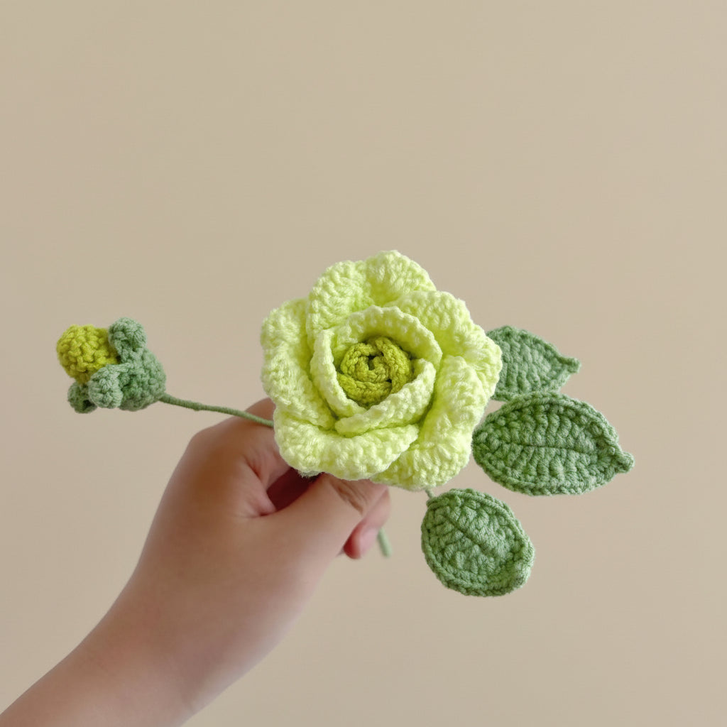 Rose Éternelle au Crochet – Fleur Douce à composer