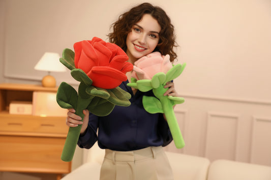 Grande rose en peluche décorative – Fleur douce géante (40 à 110 cm)